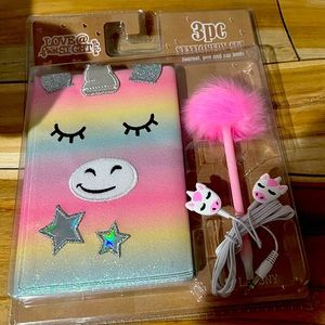 NWT girls 3 pc stationary set